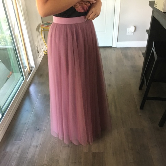 Dresses & Skirts - Adult Tulle Skirt